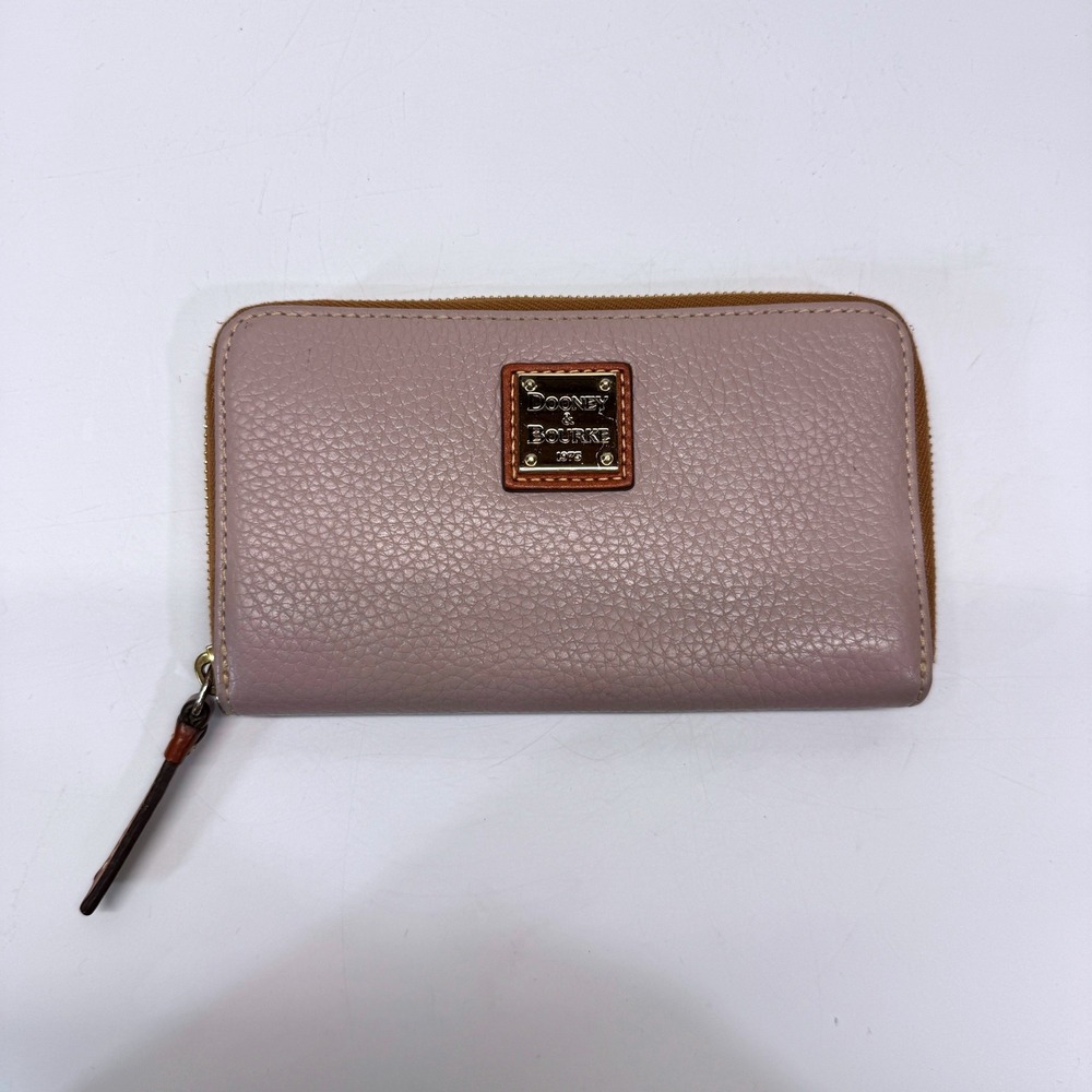 Dooney & Bourke Zip Around Wallet Womens OS Mauve Pebble Grain Leather Y2K